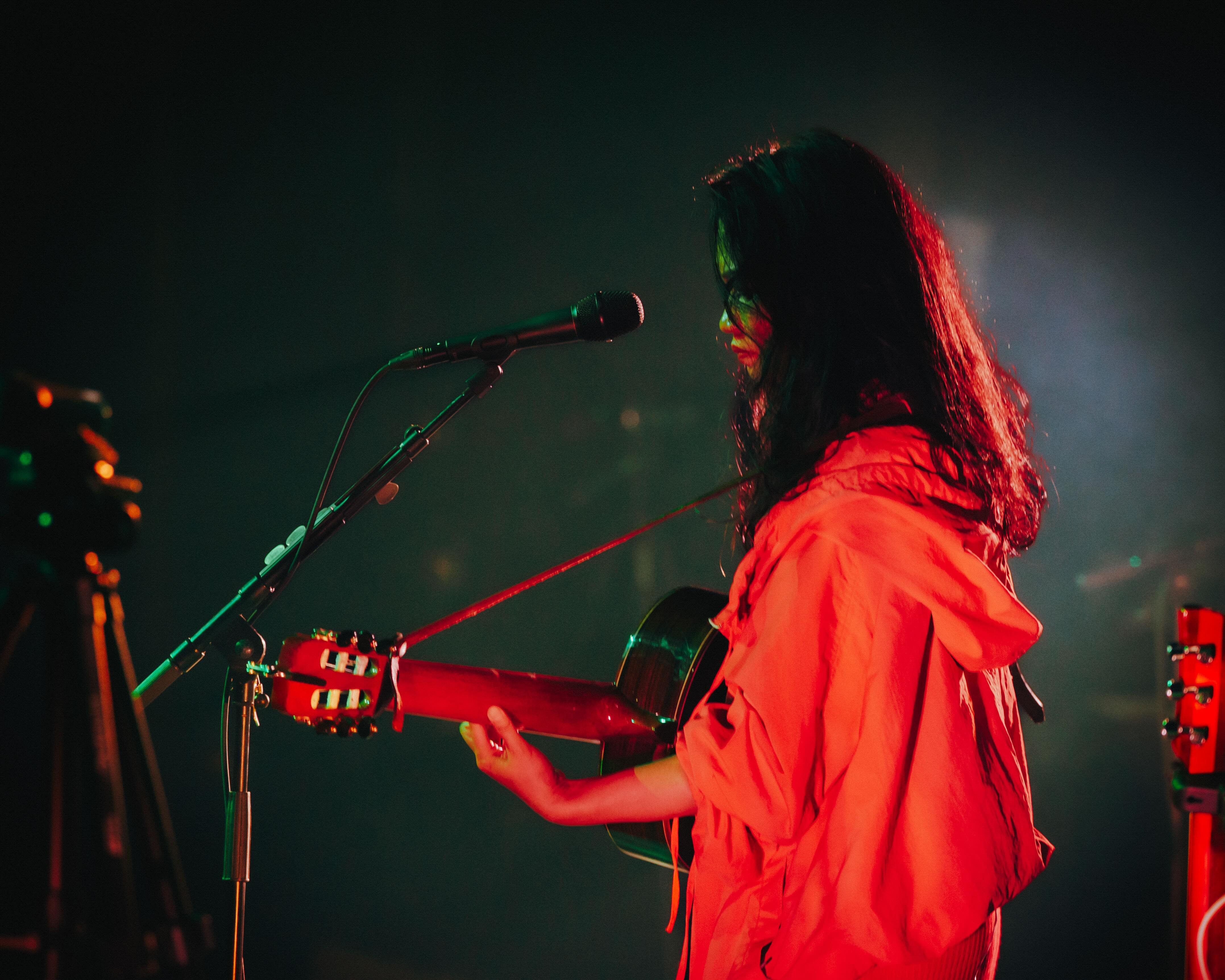 REVIEW: Bic Runga showcases new music after 15 year hiatus in Sydney ...
